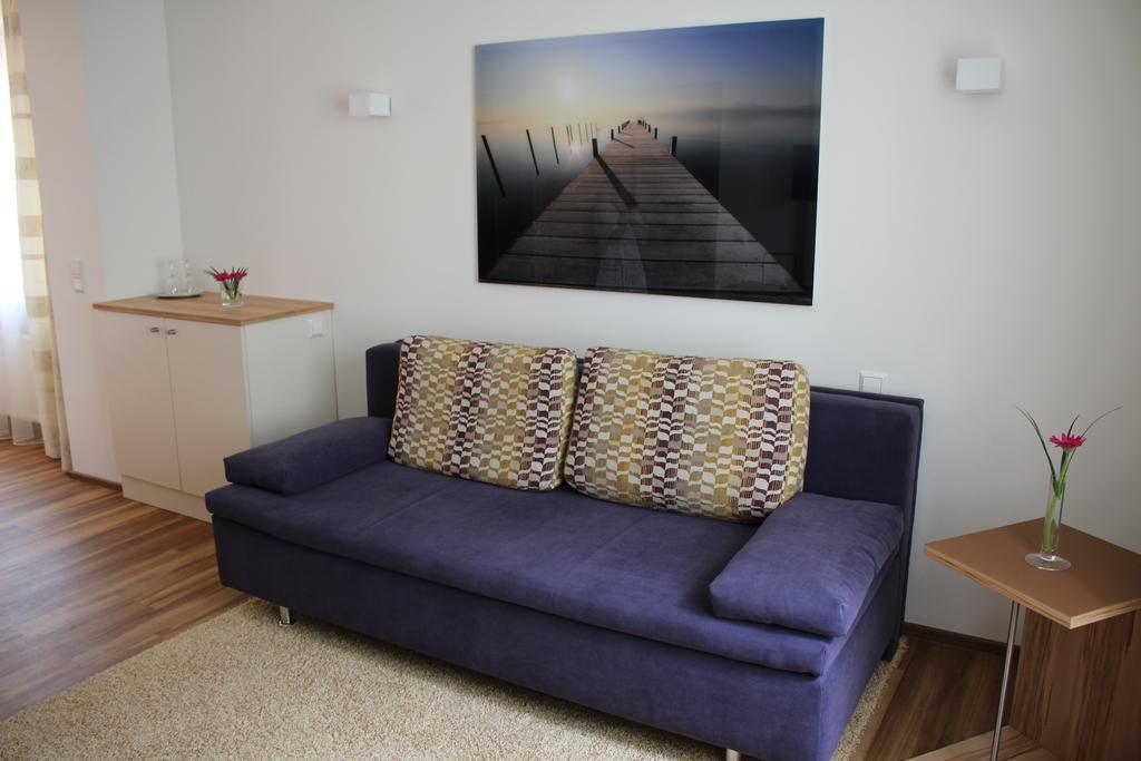 Hotel Rebstoeckle Hagnau Room photo