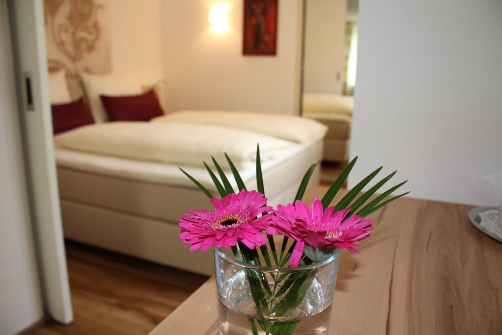 Hotel Rebstoeckle Hagnau Room photo